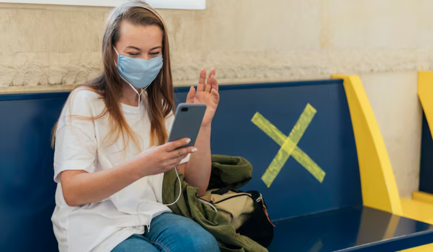 Illinois Just Banned Cell Phones in Schools