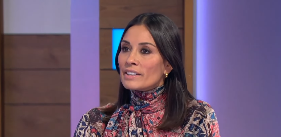 Melanie sykes Education